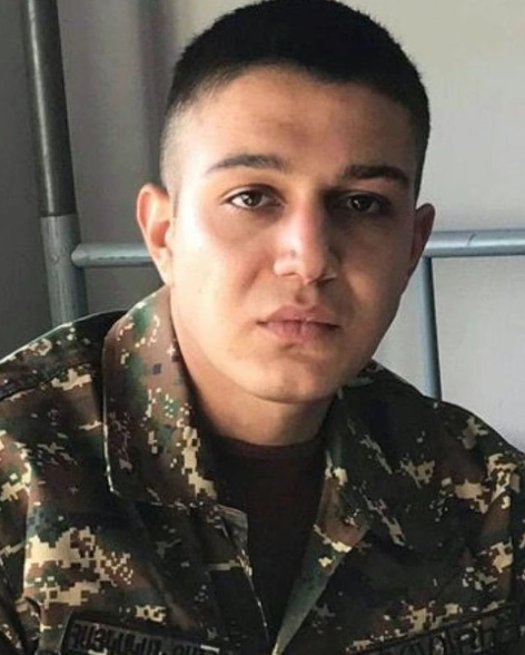 Համբարձումյան Գոռ