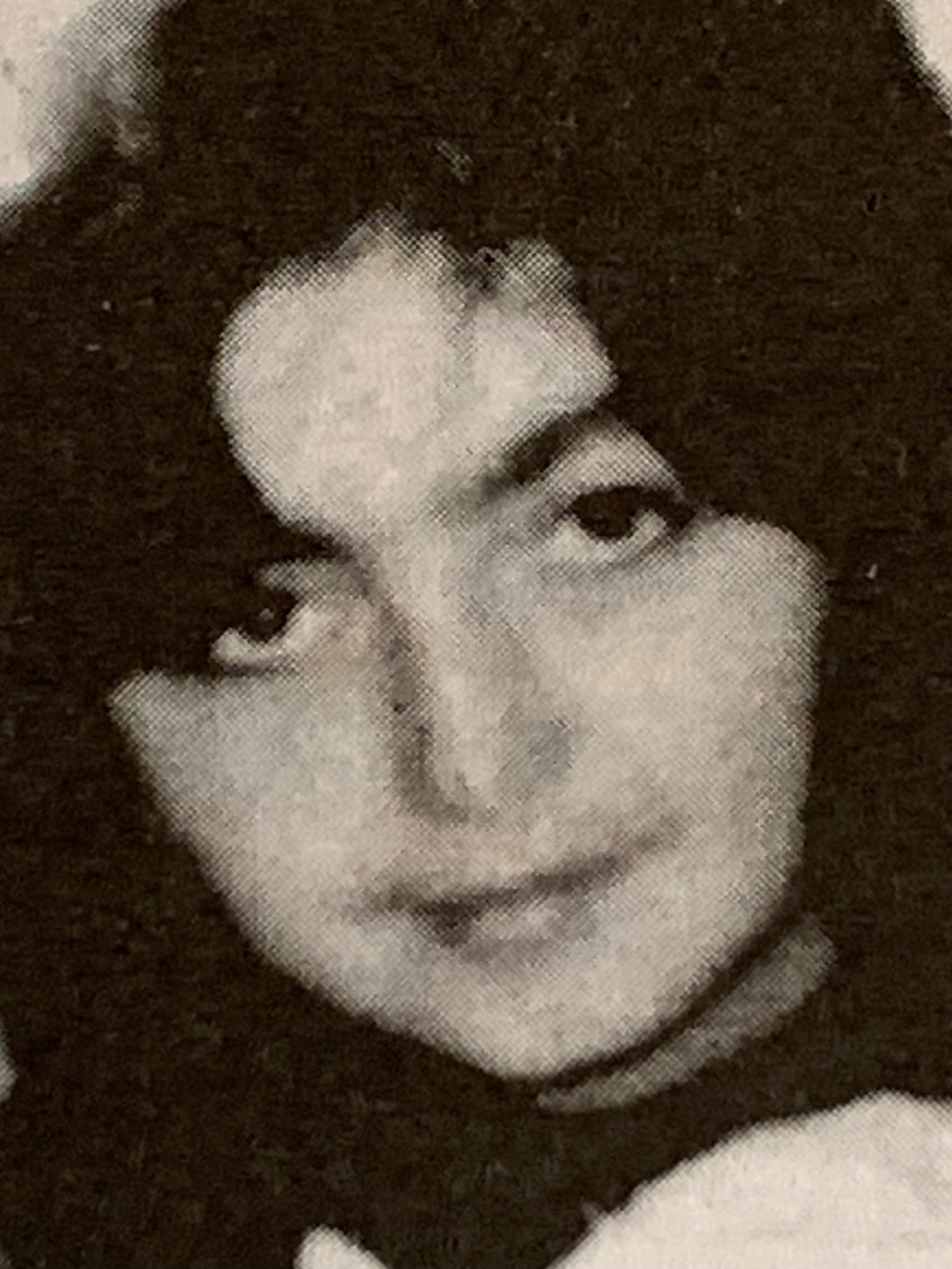 Առաքելյան Նարինե