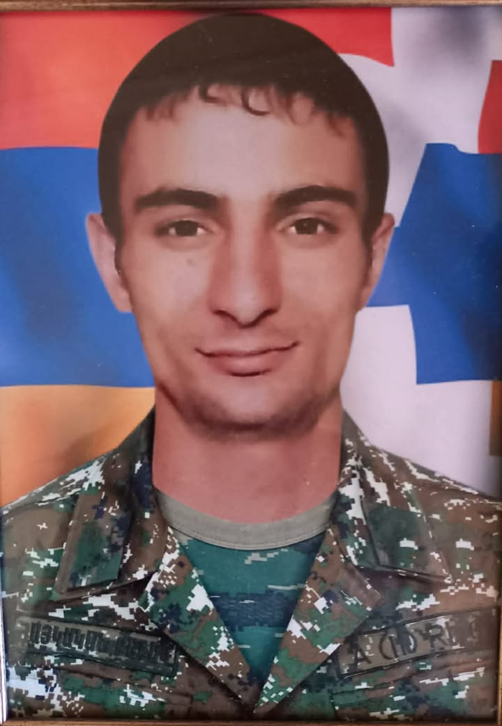 Պետրոսյան Հայկ