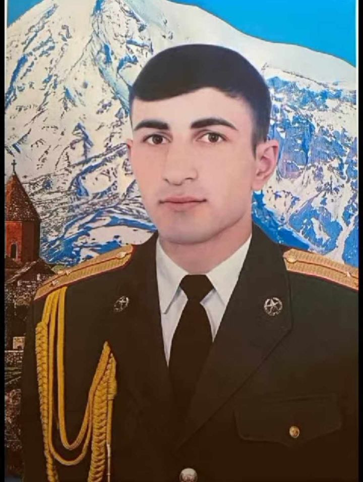 Ասատրյան Գոռ