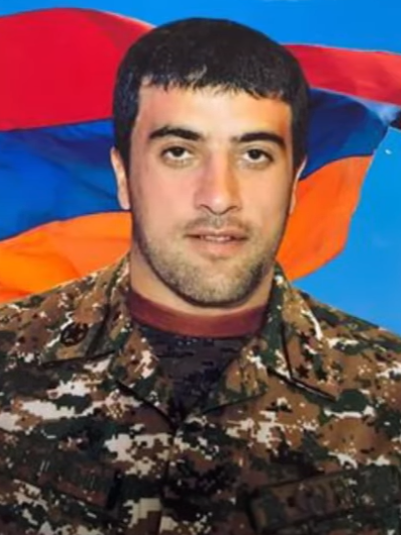 Նիկողոսյան Տարոն