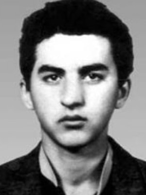 Առստամյան Հարութ