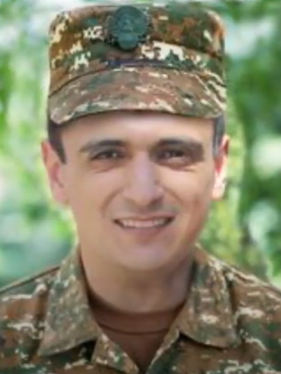 Մամունց Արթուր