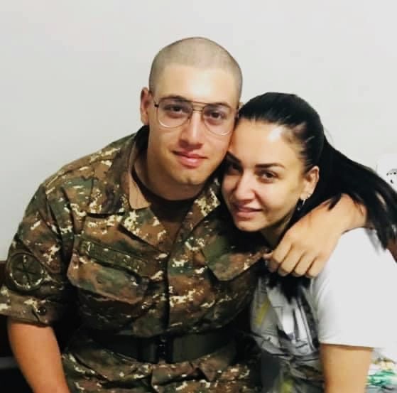 Մա՛մ, պիտի հպարտանաս, կռված տղա ունես
