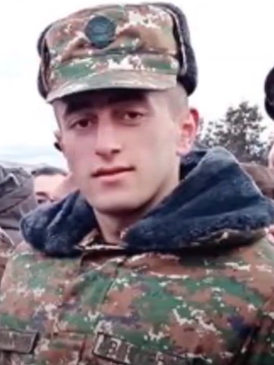 Զինակից ընկերների հետ ոչնչացրել մի  ողջ գյուղ